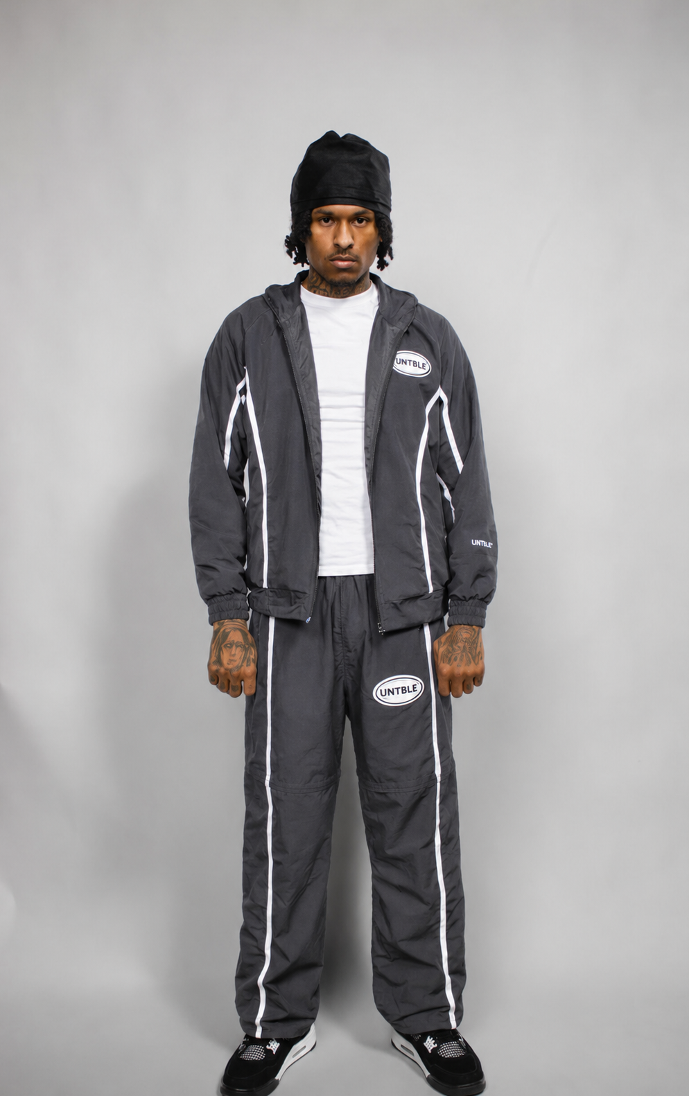 GREY "UNTBLE' TRACKSUIT