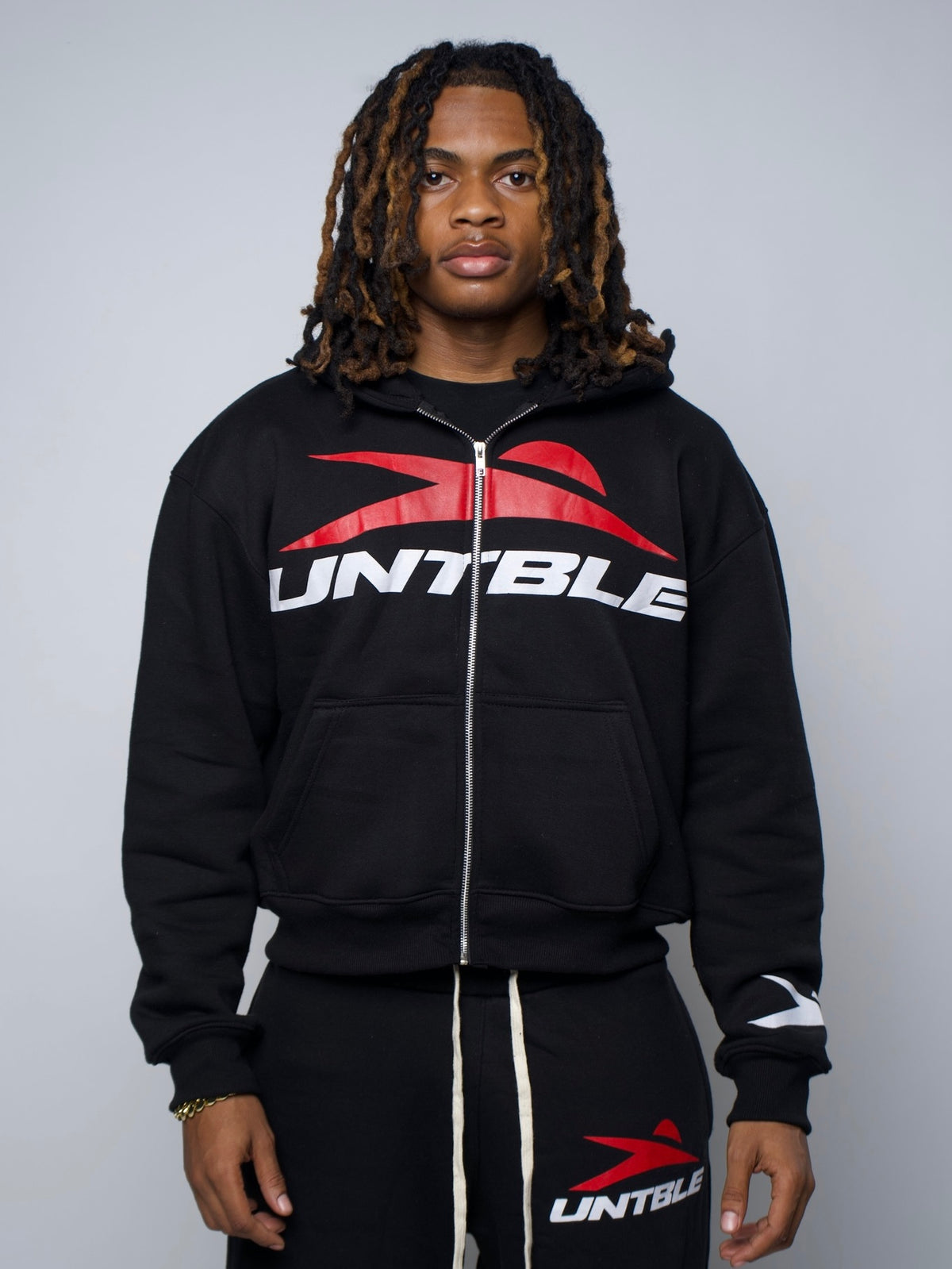 "UNTBLE" ZIP UP