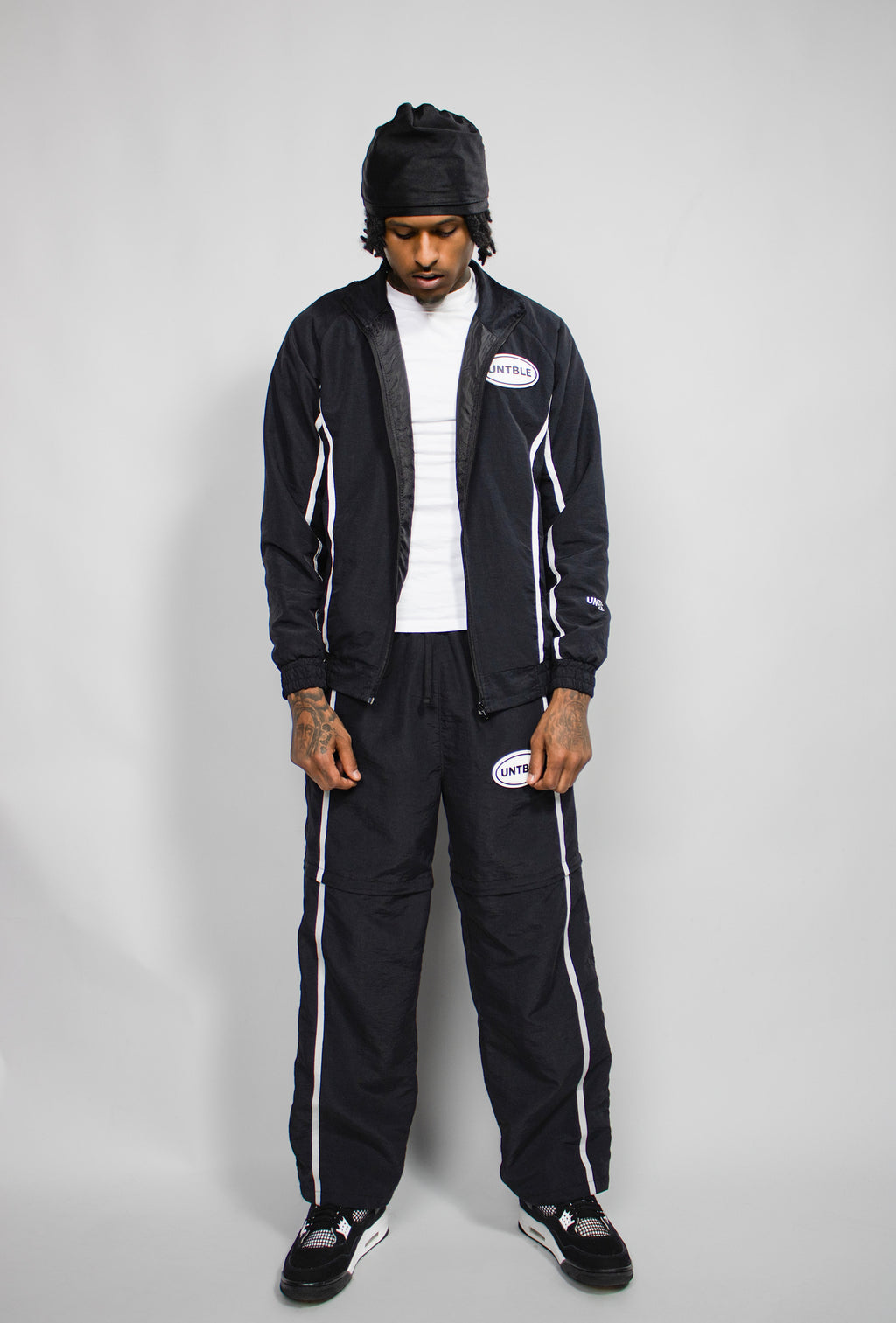 BLACK "UNTBLE" TRACKSUIT